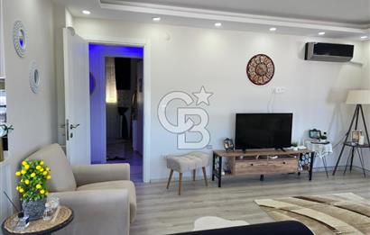 SEFERİHİSAR VADİ SİTESİNDE 2+1 FULL DENİZ MANZARALI EŞYALI SATILIK 2+1 DAİRE