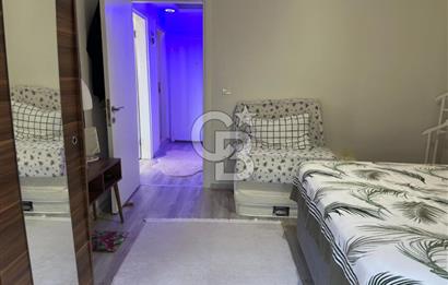 SEFERİHİSAR VADİ SİTESİNDE 2+1 FULL DENİZ MANZARALI EŞYALI SATILIK 2+1 DAİRE