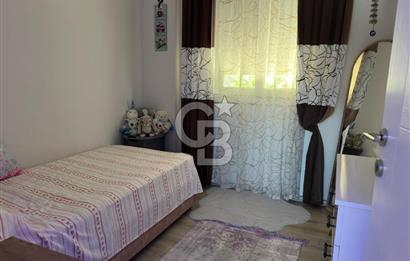 SEFERİHİSAR VADİ SİTESİNDE 2+1 FULL DENİZ MANZARALI EŞYALI SATILIK 2+1 DAİRE