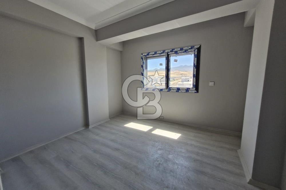 İZMİR MENEMEN YAHSELLİ'DE KİRALIK 1+1 DAİRE