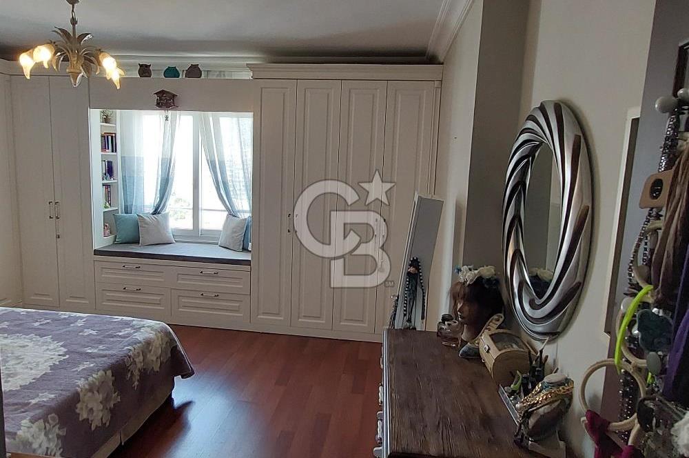 Mersin Yenişehirde Deniz Manzaralı Satılık 4+1 Daire