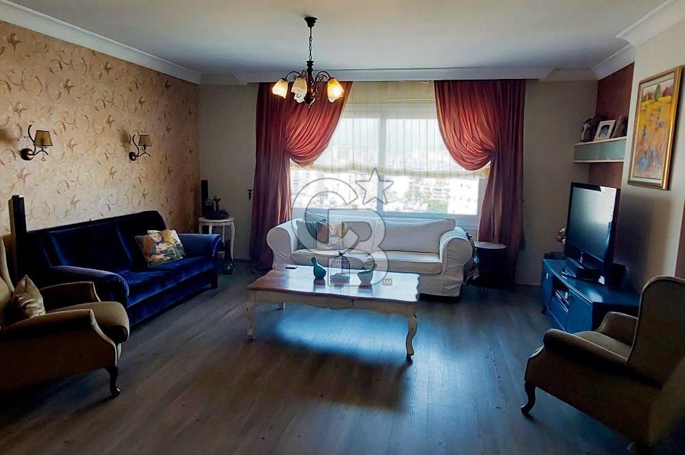 Mersin Yenişehirde Deniz Manzaralı Satılık 4+1 Daire
