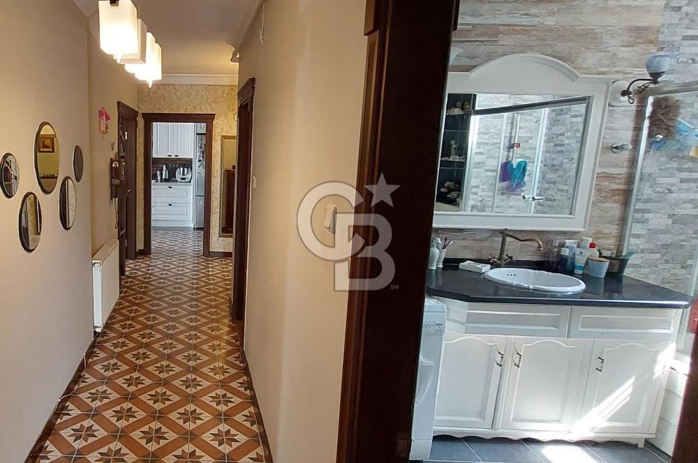 Mersin Yenişehirde Deniz Manzaralı Satılık 4+1 Daire