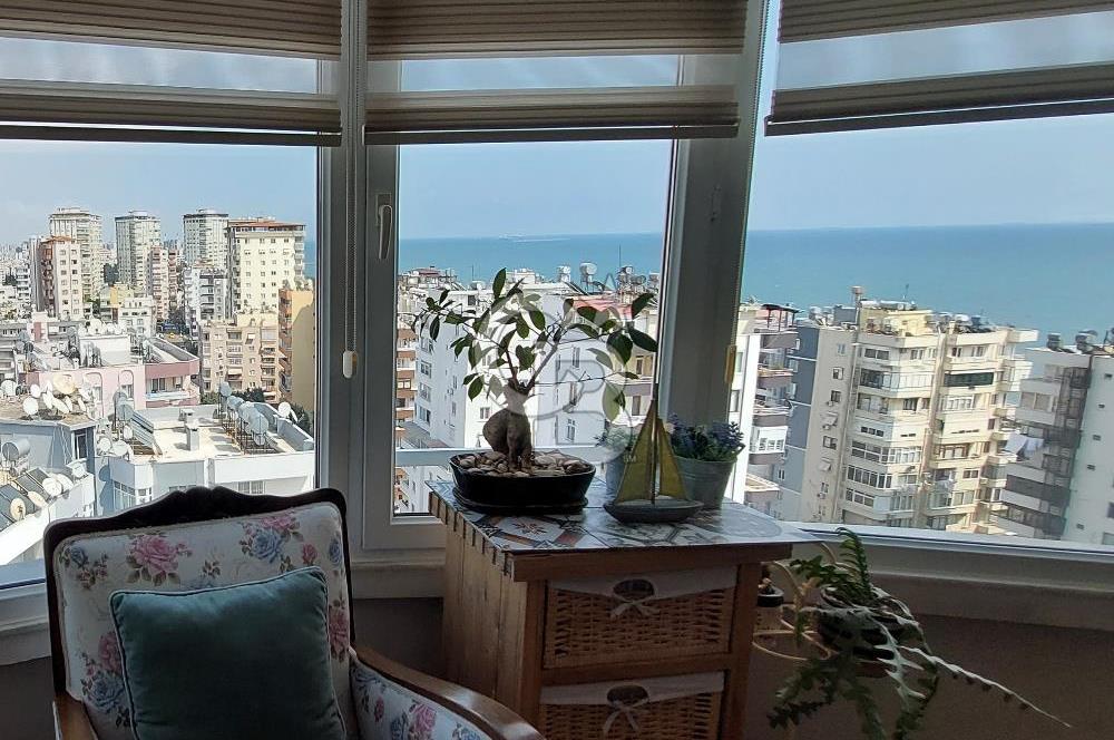 Mersin Yenişehirde Deniz Manzaralı Satılık 4+1 Daire