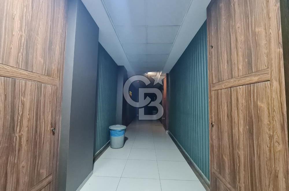 ŞEHRİN MERKEZİ OFFİCEONE PLAZA'DA KİRALIK TERASLI LÜKS OFİS