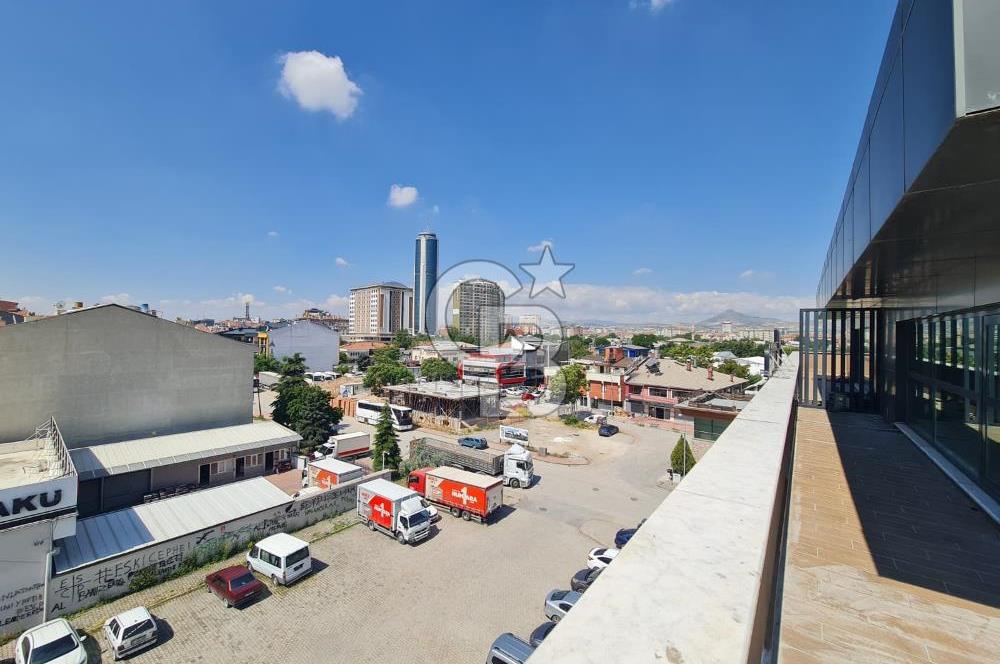 ŞEHRİN MERKEZİ OFFİCEONE PLAZA'DA KİRALIK TERASLI LÜKS OFİS