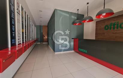 ŞEHRİN MERKEZİ OFFİCEONE PLAZA'DA KİRALIK TERASLI LÜKS OFİS