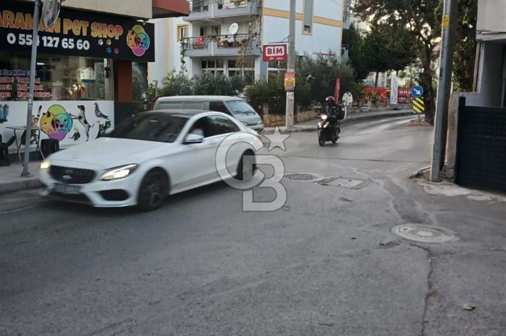 ŞİRİNYER NATO SOKAĞINDA CADDE ÜZERİ SATILIK DÜKKAN