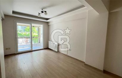 Bahçelievler'de Full Tadilatlı Ebeveyn Banyolu 3+1 Satılık Daire