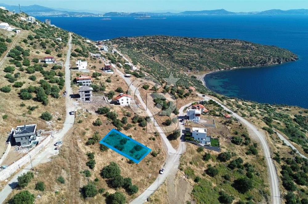 ÇANDARLI EYKO ADA VE DENİZ MANZARALI VİLLA İMARLII ARSA 