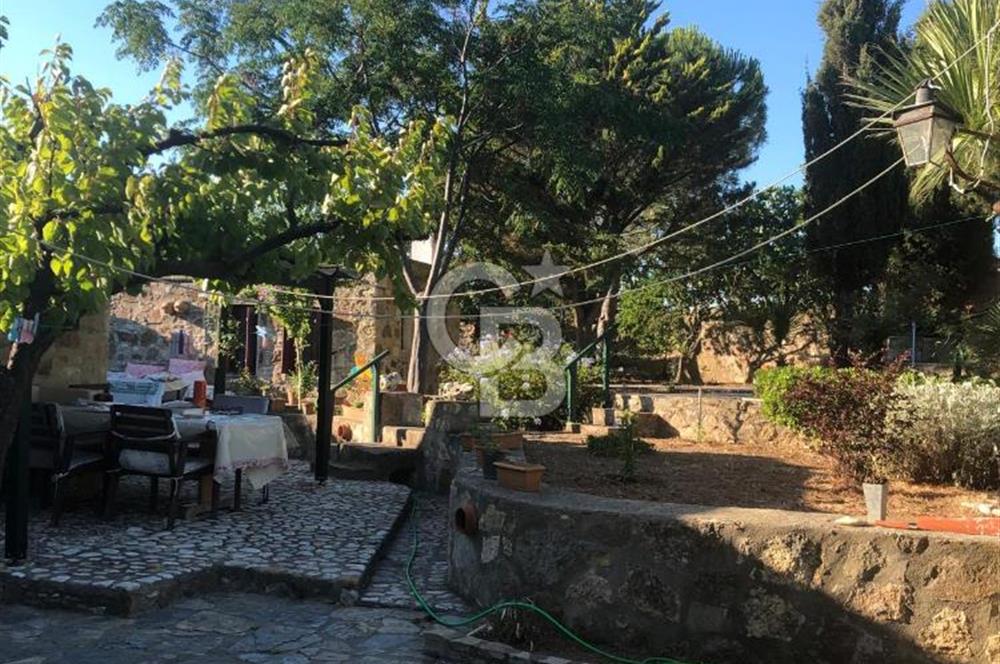 ÇANAKKALE BOZCAADA POYRAZ LİMANI DENİZE 50 mt SATILIK BAĞ EVİ