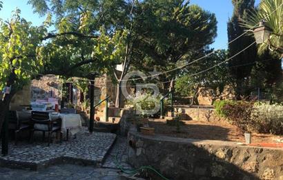 ÇANAKKALE BOZCAADA POYRAZ LİMANI DENİZE 50 mt SATILIK BAĞ EVİ