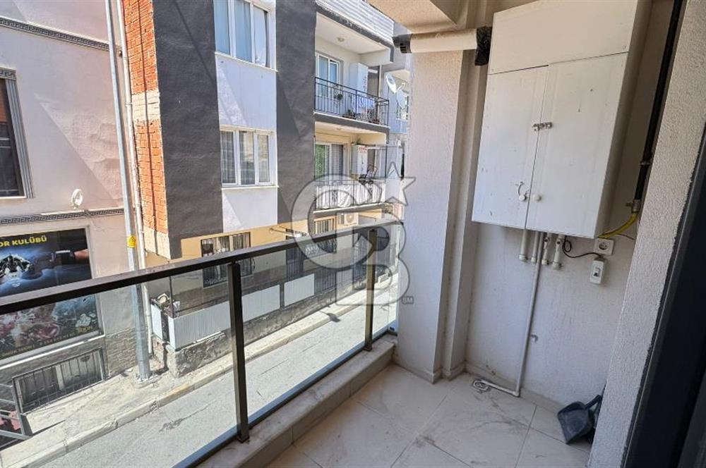 Bornova Evka 3 Mahallesi'nde 2+1 Satılık Daire
