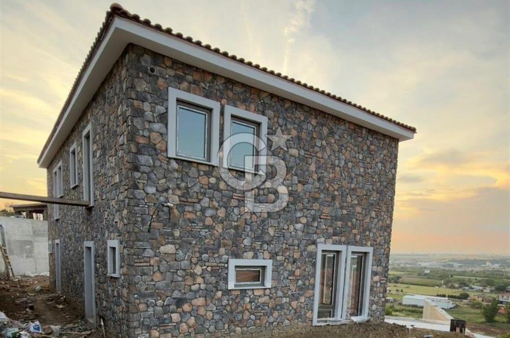 ÇANAKKALE SARAYCIK KÖYÜ SATILIK 3+1 VİLLA