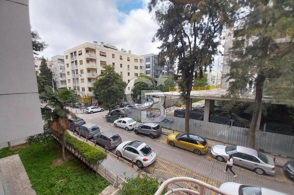 ALSANCAK MİMAR SİNAN'DA 3+1 NET 140M2 GENİŞ, ASANSÖRLÜ, DOĞALGAZLI KİRALIK DAİRE