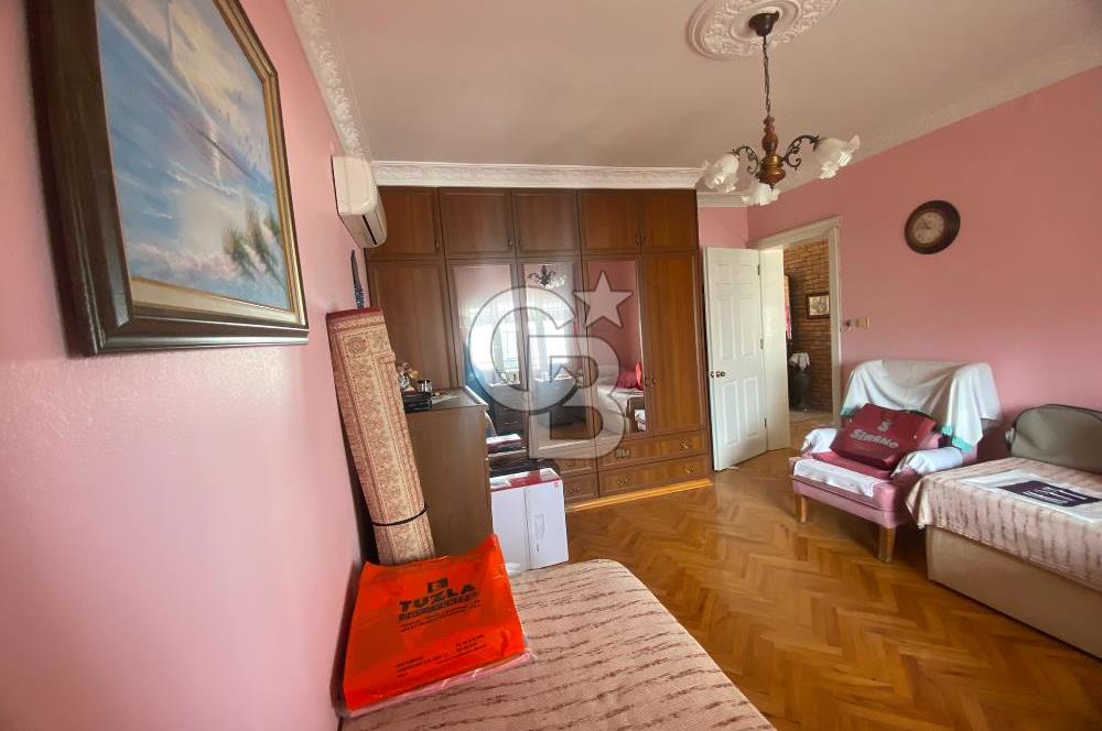 URLA ÇEŞMEALTI DENİZLİ MAHALLESİ'NDE 5+2 SATILIK  TRİPLEX VİLLA