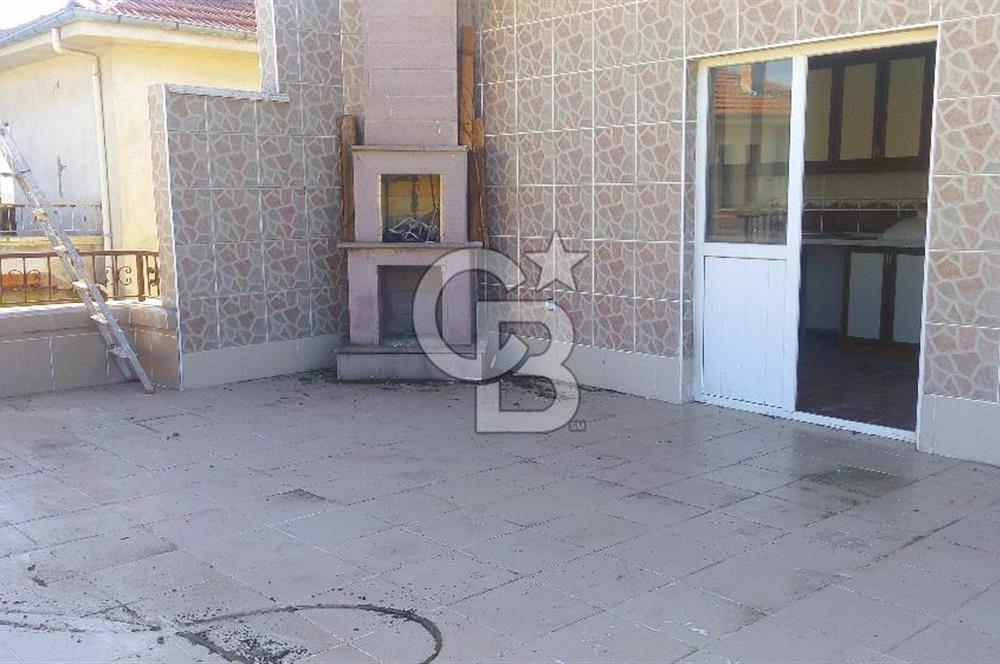 AKYURT BALIKHİSAR MESKENİMNUR SİTESİNDE 4+1 SATILIK VİLLA