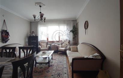 KADIKÖY SAHRAYICEDİT'TE METROYA YAKIN SATILIK 2+1 DAİRE