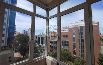 KADIKÖY SAHRAYICEDİT'TE METROYA YAKIN SATILIK 2+1 DAİRE