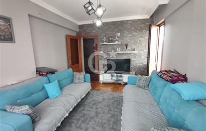 KADIKÖY SAHRAYICEDİT'TE METROYA YAKIN SATILIK 2+1 DAİRE