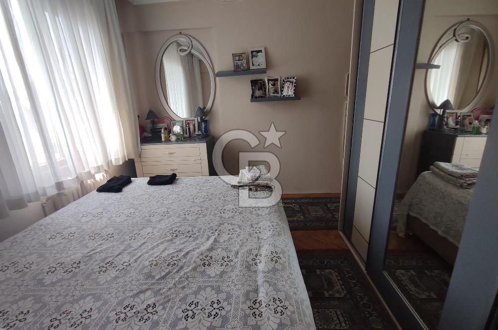 KADIKÖY SAHRAYICEDİT'TE METROYA YAKIN SATILIK 2+1 DAİRE