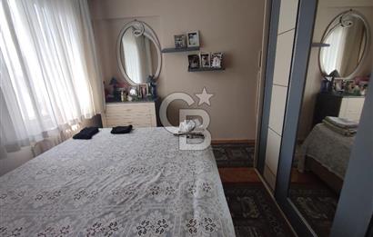 KADIKÖY SAHRAYICEDİT'TE METROYA YAKIN SATILIK 2+1 DAİRE