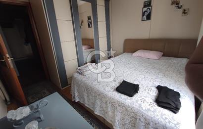 KADIKÖY SAHRAYICEDİT'TE METROYA YAKIN SATILIK 2+1 DAİRE