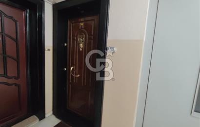 KADIKÖY SAHRAYICEDİT'TE METROYA YAKIN SATILIK 2+1 DAİRE