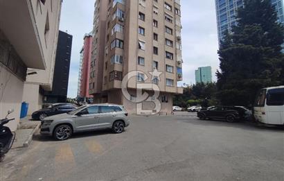 KADIKÖY SAHRAYICEDİT'TE METROYA YAKIN SATILIK 2+1 DAİRE