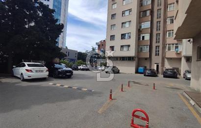KADIKÖY SAHRAYICEDİT'TE METROYA YAKIN SATILIK 2+1 DAİRE