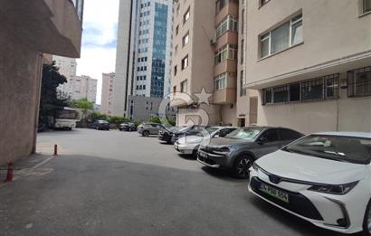 KADIKÖY SAHRAYICEDİT'TE METROYA YAKIN SATILIK 2+1 DAİRE