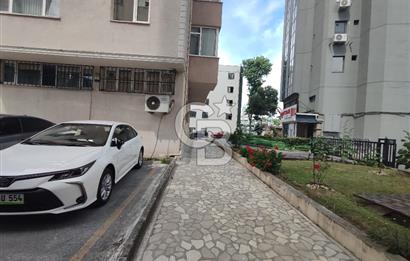 KADIKÖY SAHRAYICEDİT'TE METROYA YAKIN SATILIK 2+1 DAİRE