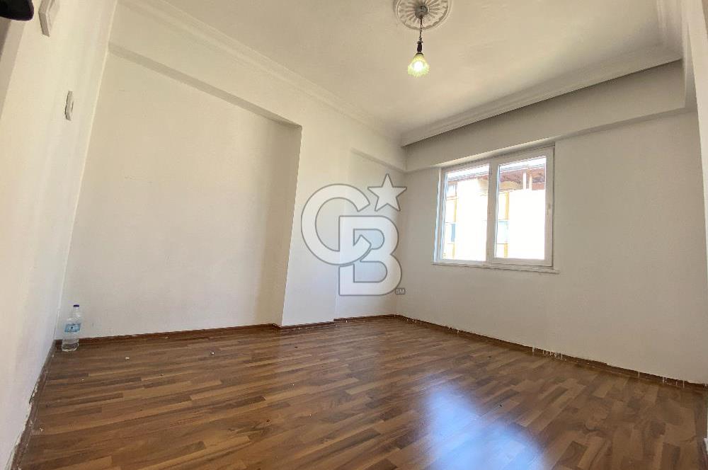 GÜNDOĞDU MH.KENT MEYDANI ARKASI BAKIMLI KATTA 2+1