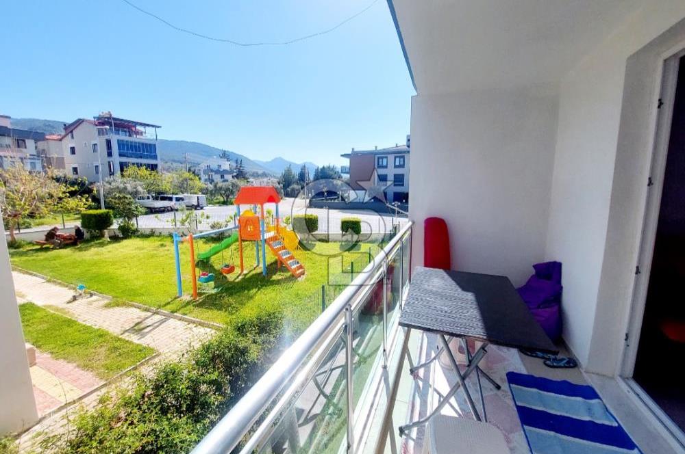 KUŞADASI DAVUTLAR SİTE İÇİ SATILIK GENİŞ 1+1 YAZLIK