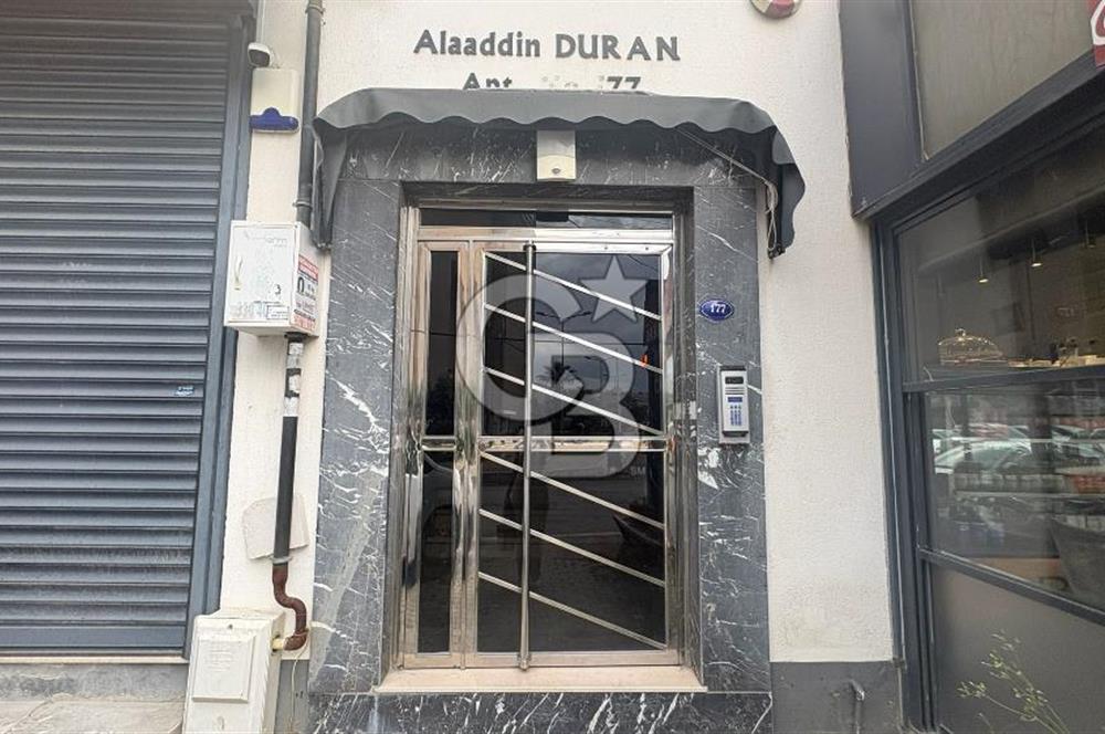 Karşıyaka Örnekköy Merkezi Konumda Satılık 2+1 Daire