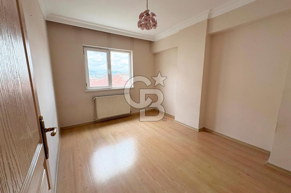 NATOYOLU CADDE DİBİ ARA KAT MANZARALI SATILIK 3+1 DAİRE