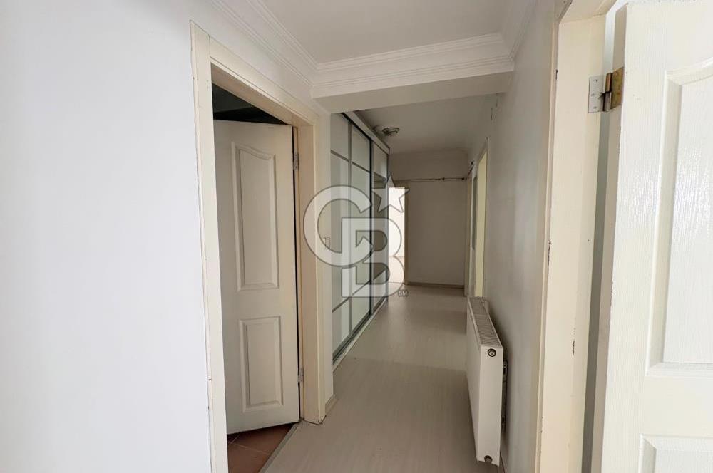 ŞEHİTLER CAD. PARELELİ CEPHELERİ AÇIK MASRAFSIZ 3+1