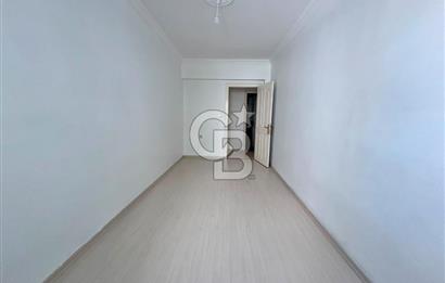 ŞEHİTLER CAD. PARELELİ CEPHELERİ AÇIK MASRAFSIZ 3+1