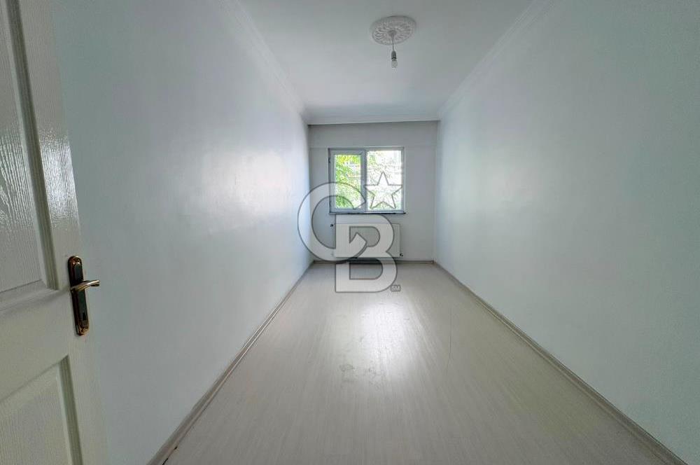 ŞEHİTLER CAD. PARELELİ CEPHELERİ AÇIK MASRAFSIZ 3+1