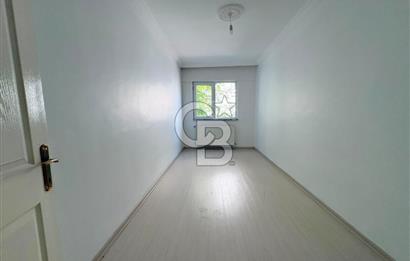 ŞEHİTLER CAD. PARELELİ CEPHELERİ AÇIK MASRAFSIZ 3+1