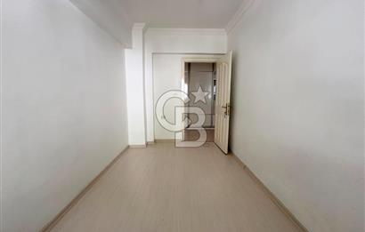 ŞEHİTLER CAD. PARELELİ CEPHELERİ AÇIK MASRAFSIZ 3+1