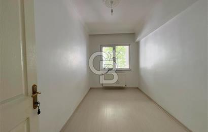 ŞEHİTLER CAD. PARELELİ CEPHELERİ AÇIK MASRAFSIZ 3+1