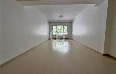 ŞEHİTLER CAD. PARELELİ CEPHELERİ AÇIK MASRAFSIZ 3+1