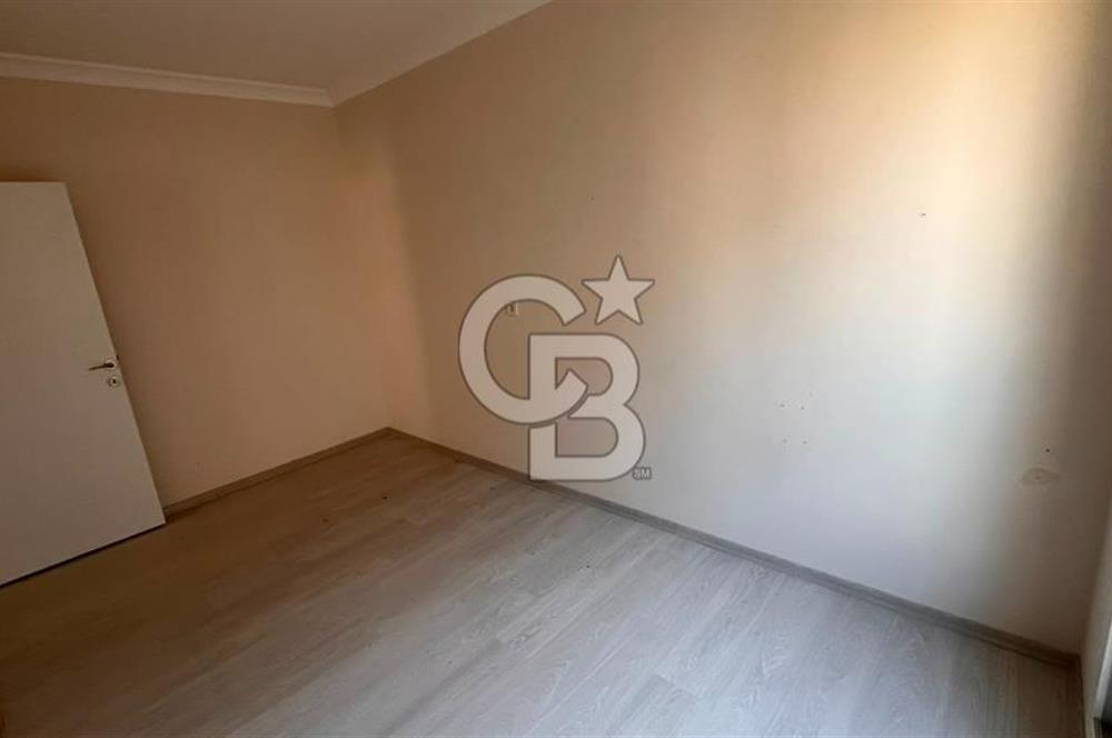MENEMEN SEYREK MERKEZDE GENİŞ KİRALIK 1+1 DAİRE
