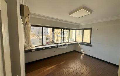 Mersin Akdeniz Merkezde Satılık 4+1 Geniş Ofis