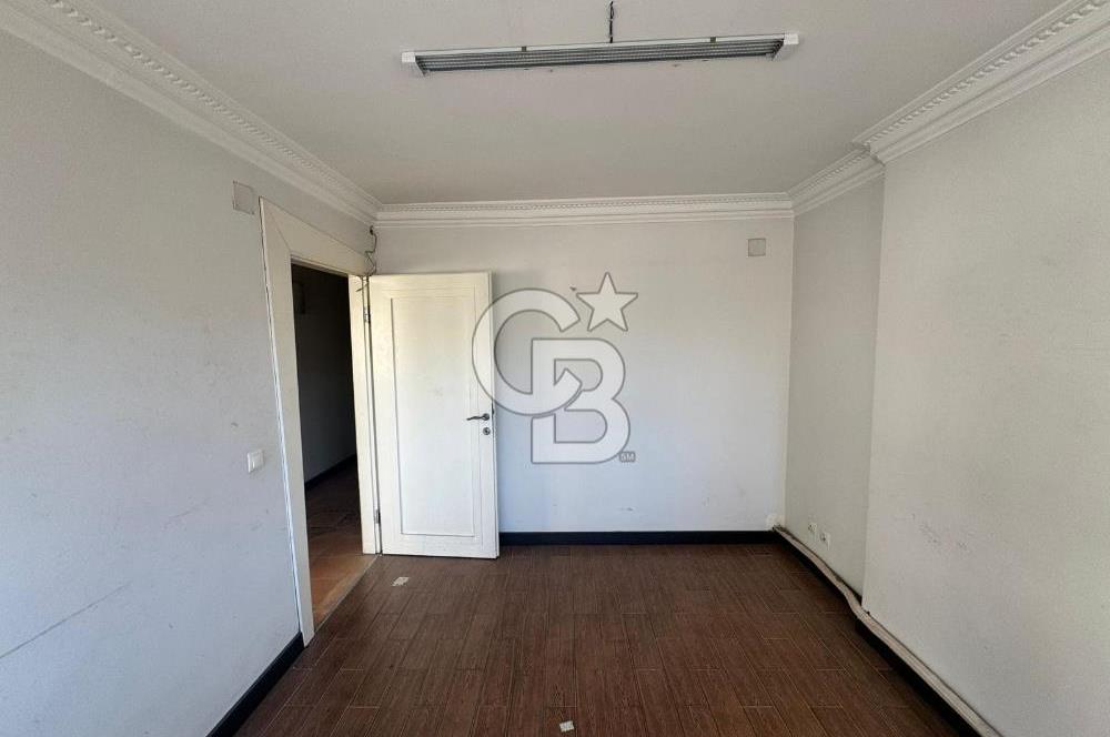 Mersin Akdeniz Merkezde Satılık 4+1 Geniş Ofis