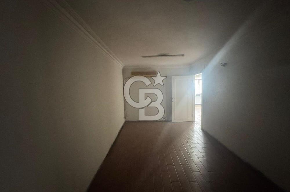 Mersin Akdeniz Merkezde Satılık 4+1 Geniş Ofis