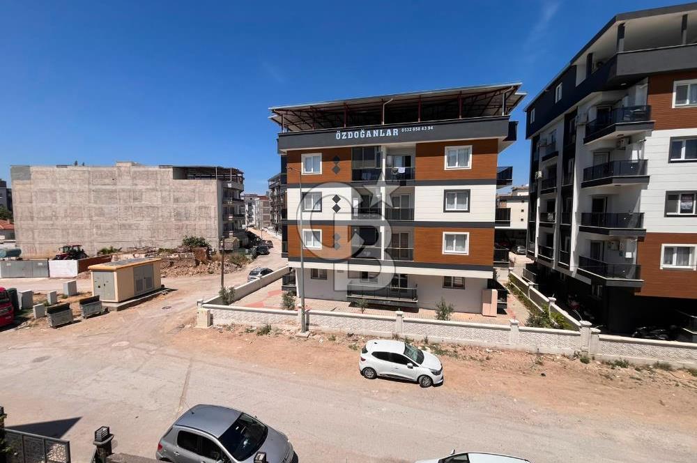 MENEMEN SEYREK MERKEZDE GENİŞ KİRALIK 1+1 DAİRE