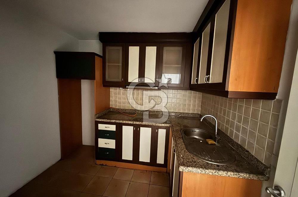 Mersin Akdeniz Merkezde Satılık 4+1 Geniş Ofis