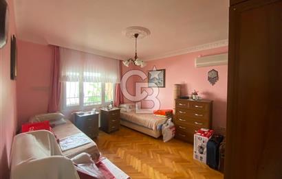 URLA ÇEŞMEALTI DENİZLİ MAHALLESİ'NDE 5+2 SATILIK  TRİPLEX VİLLA